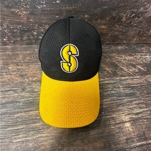 Augusta Sportswear Black and Yellow S Steelers Hat